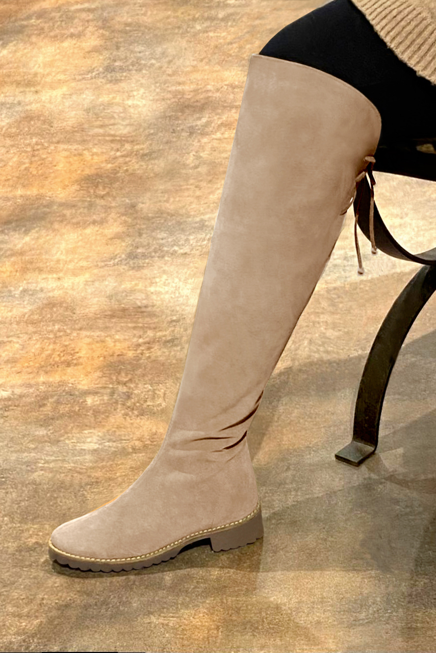 Tan beige women's leather thigh-high boots. Round toe. Flat rubber soles. Made to measure. Worn view - Florence KOOIJMAN